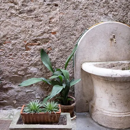 Monte Guglielmo Apartment *